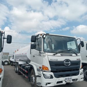 Camion Aljibe Hino año 2022 4×2 GH 1826 cap 10.000 L Aut # Ref.40